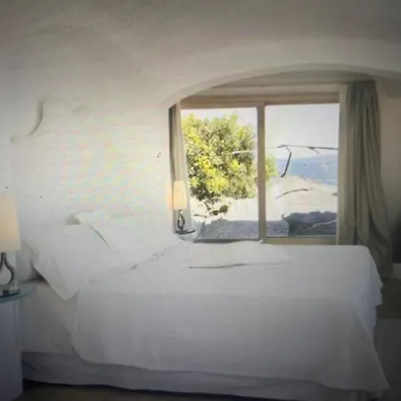 Elegante Rifugio Familiare A Porto Cervo ليسيا دي فاكا
