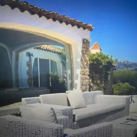 Elegante Rifugio Familiare A Porto Cervo بيت للعطل *